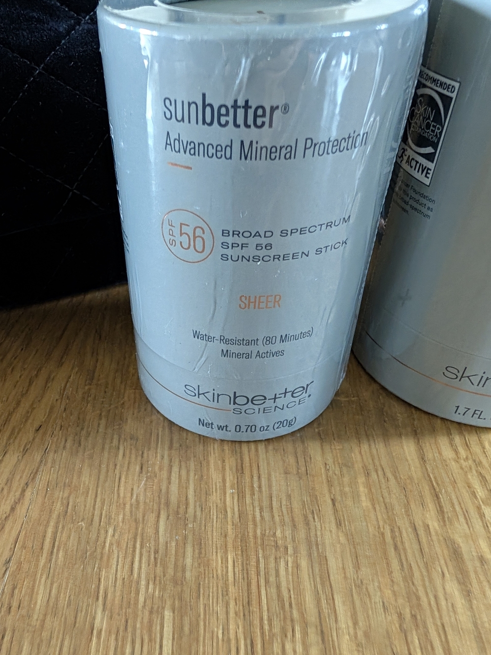 Skinbetter Science Bundle Sunbetter Advanced Mineral Sunscreen Plus Velvet Bag - Picture 2 of 7